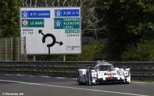 Porsche 919 Hybrid, Porsche Team: Romain Dumas, Neel Jani, Marc Lieb