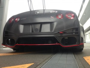 2015-nissan-gt-r-nismo-gt3-2