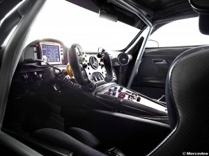 3108076-mercedes-amg-gt3-4-jpg_2737672