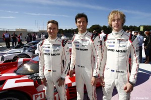 Porsche Team: Timo Bernhard, Mark Webber, Brendon Hartley (l-r)