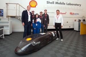 Shell Eco-marathon students meet ACO sporting director Vincent Beaumesnil