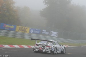 Porsche 911 GT3 R, Nick Tandy, Frederic Makowiecki