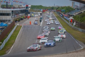 Start Hankook 12H ZANDVOORT 2015_800pix