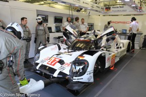 MOTORSPORT : FIA WEC - BAHRAIN ROOKIE TEST - BAHRAIN (BHR) -11/22/2015