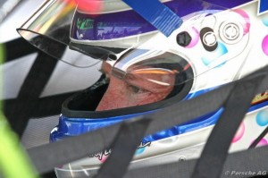09_Haywood_09_Helmet-728x485