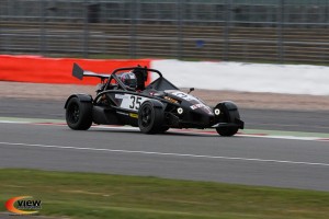 Britcar_Silverstone_Ariel35